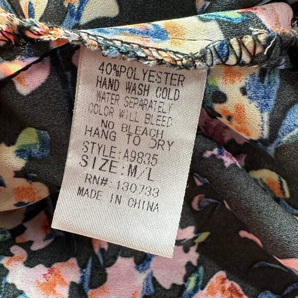 Umgee Dark Floral Boho Kimono Cardigan Size M/L Open Front Crochet Trim Festival - Picture 7 of 8